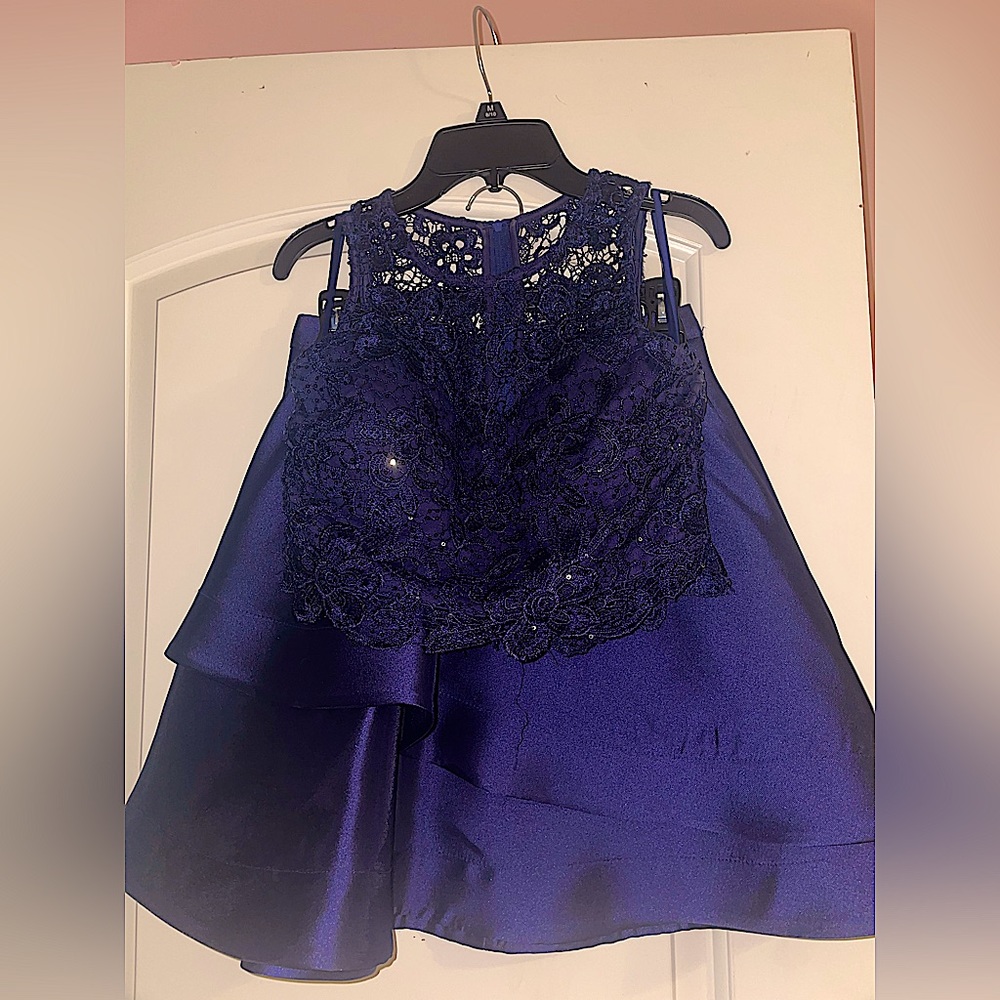 Sequin Hearts 2 Piece Juniors Cocktail Dress Size 5